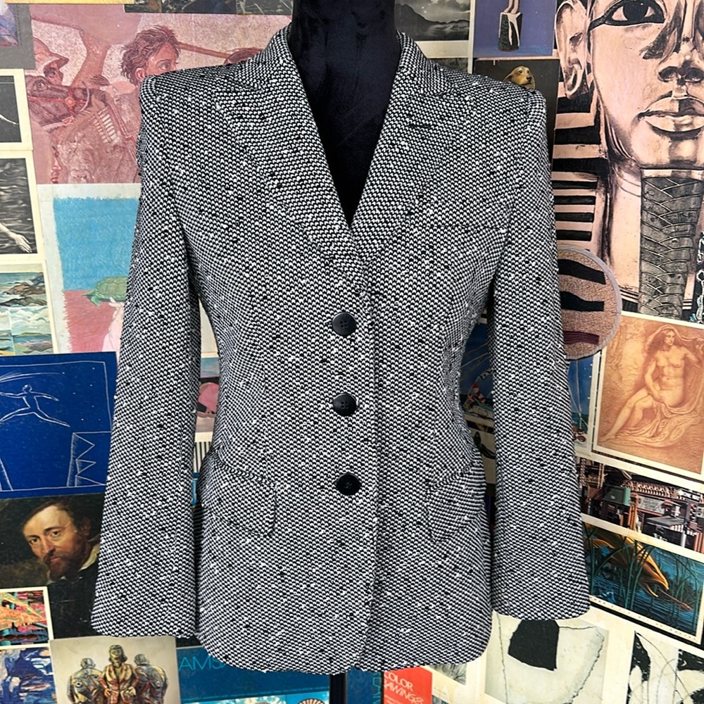 GORGEOUS Vintage Armani Collezioni Tweed Wool Blazer Jacket Size 4